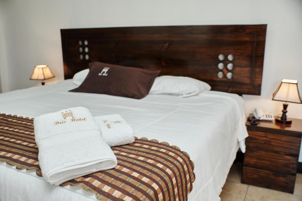 Bris Hotel Gobernadora المظهر الخارجي الصورة